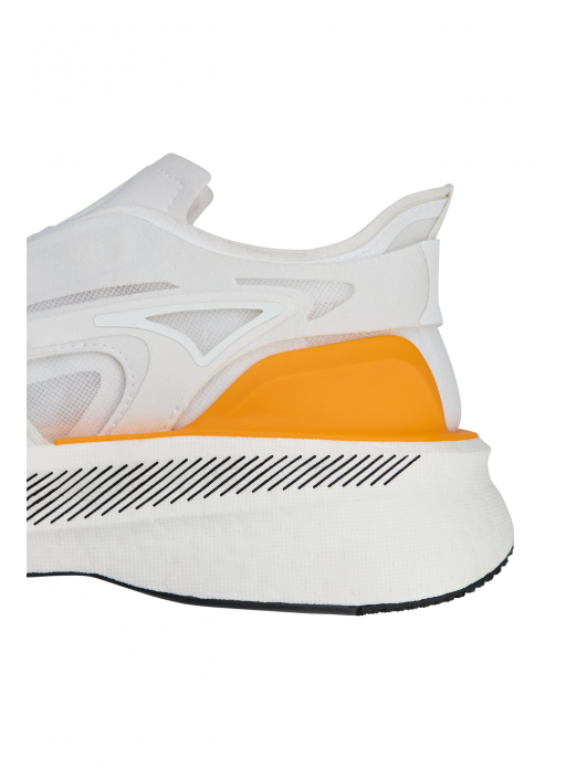 Buty adidas by Stella McCartney Ultraboost 5 - IE8770